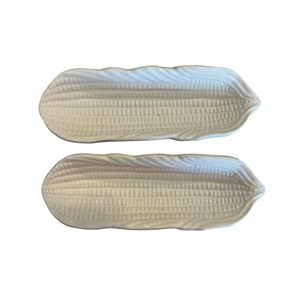 White Pottery Corn Cob Dishes 1 Pair Excellent Condition